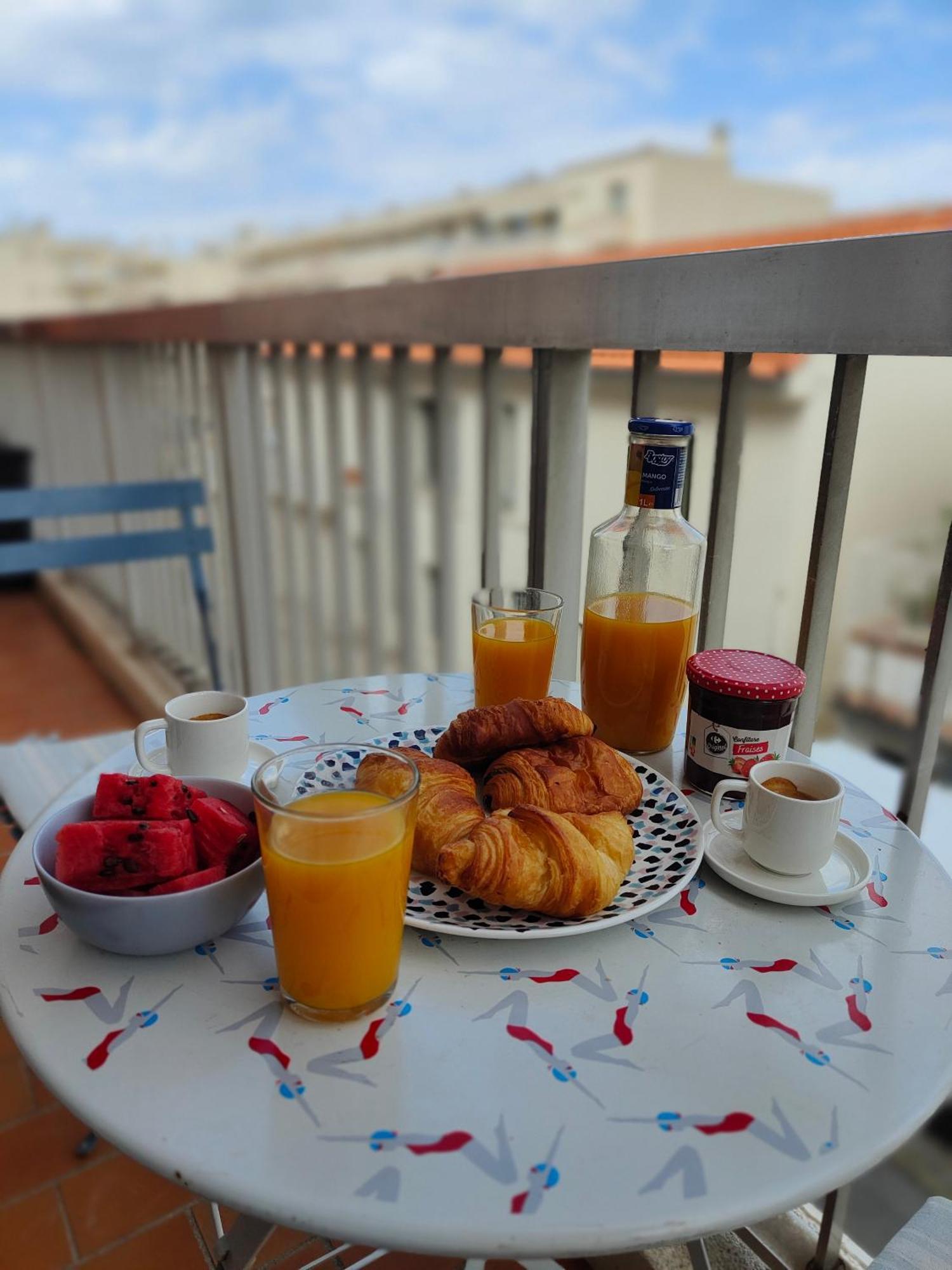 Perle Rare A 250M De La Plage ! Climatise Avec Parking, Balcon & Wifi Sainte-Maxime Exterior foto